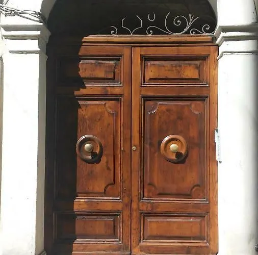 Via Roma Pensión Terni